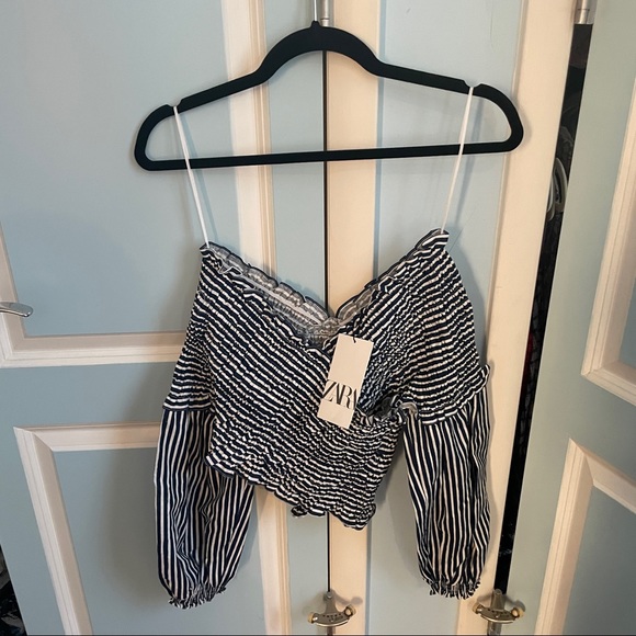 Zara Smocked Crop Top - Picture 3 of 4